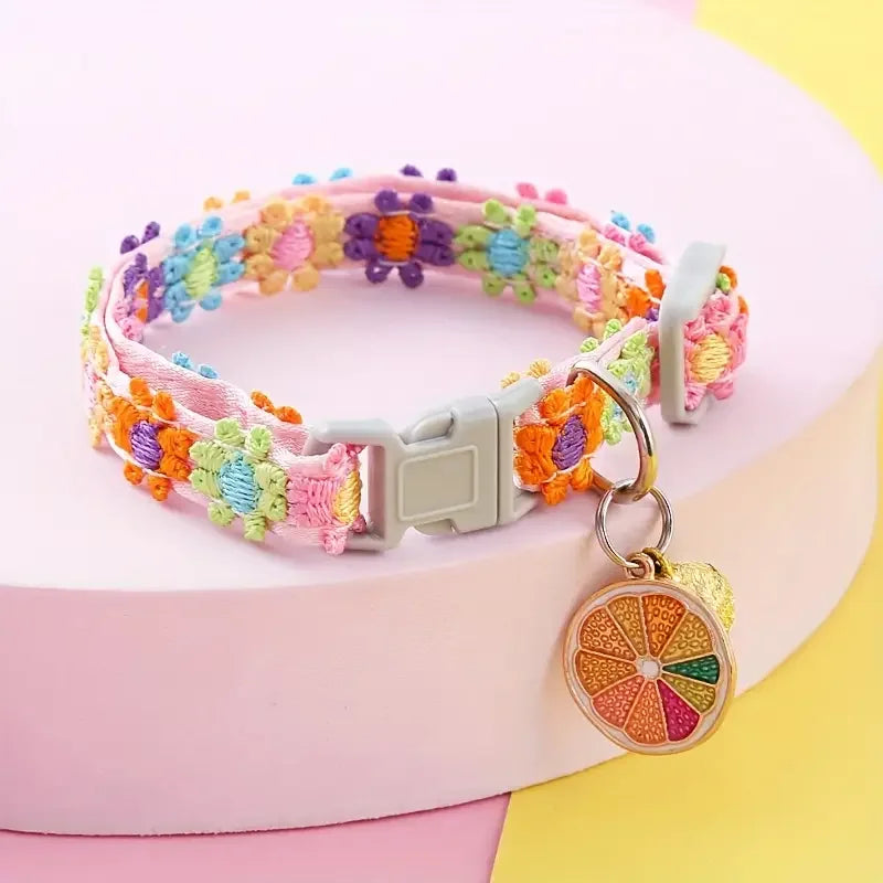Coleira ajustável de renda com pingente para animais de estimação, ideal para cães e gatos de pequeno porte (1 unidade).
